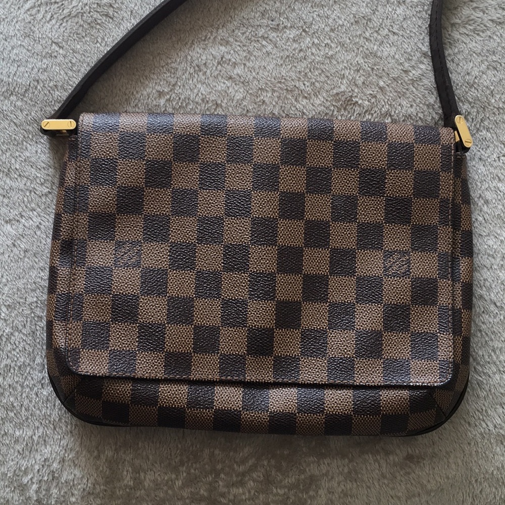 Louis Vuitton crossbody